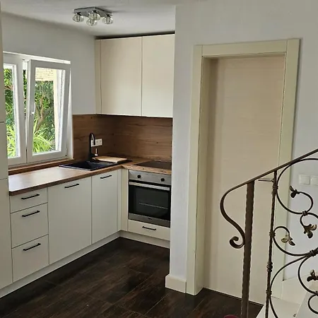Zara Villa