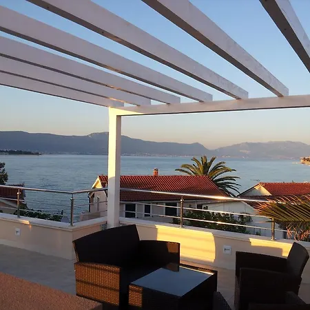 Zara וילה טרוגיר